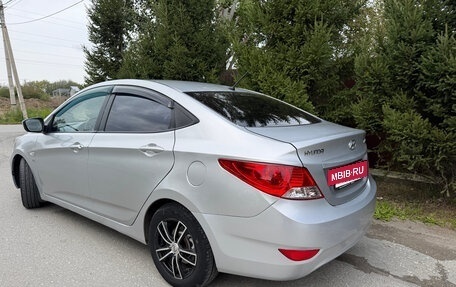 Hyundai Solaris II рестайлинг, 2013 год, 690 000 рублей, 4 фотография