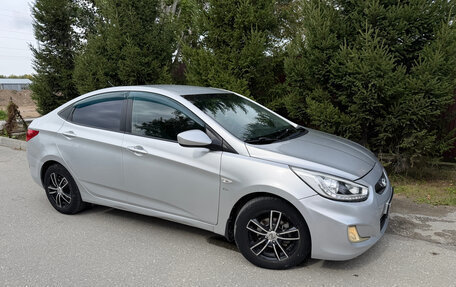 Hyundai Solaris II рестайлинг, 2013 год, 690 000 рублей, 12 фотография
