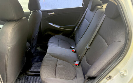 Hyundai Solaris II рестайлинг, 2013 год, 690 000 рублей, 25 фотография