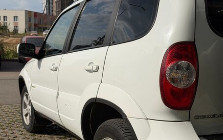 Chevrolet Niva I рестайлинг, 2013 год, 549 000 рублей, 15 фотография