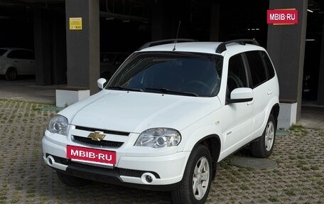 Chevrolet Niva I рестайлинг, 2013 год, 549 000 рублей, 4 фотография