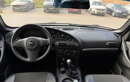 Chevrolet Niva I рестайлинг, 2013 год, 549 000 рублей, 33 фотография