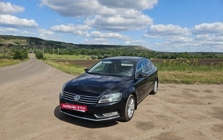 Volkswagen Passat B7, 2011 год, 900 000 рублей, 2 фотография