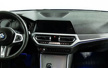 BMW 3 серия, 2019 год, 2 899 585 рублей, 14 фотография