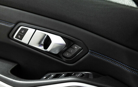 BMW 3 серия, 2019 год, 2 899 585 рублей, 22 фотография