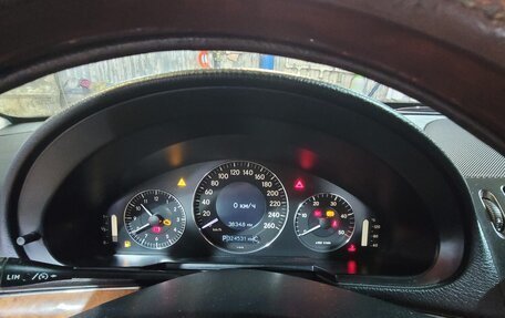 Mercedes-Benz E-Класс, 2007 год, 1 100 000 рублей, 11 фотография