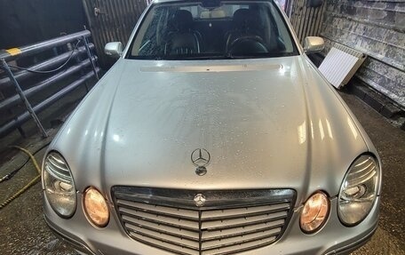 Mercedes-Benz E-Класс, 2007 год, 1 100 000 рублей, 6 фотография