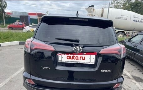 Toyota RAV4, 2018 год, 2 090 000 рублей, 5 фотография