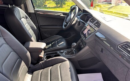 Volkswagen Tiguan II, 2020 год, 3 500 000 рублей, 6 фотография