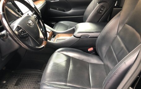 Toyota Alphard III, 2016 год, 3 950 000 рублей, 9 фотография