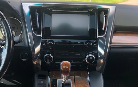 Toyota Alphard III, 2016 год, 3 950 000 рублей, 15 фотография