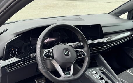 Volkswagen Golf VIII, 2022 год, 2 650 000 рублей, 8 фотография