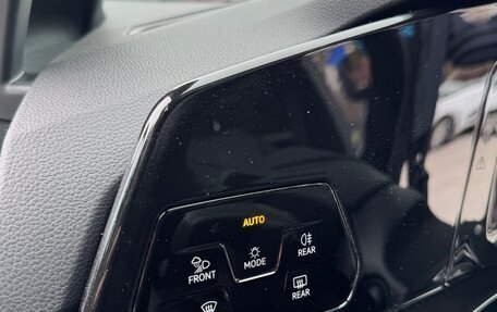 Volkswagen Golf VIII, 2022 год, 2 650 000 рублей, 13 фотография