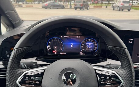 Volkswagen Golf VIII, 2022 год, 2 650 000 рублей, 14 фотография