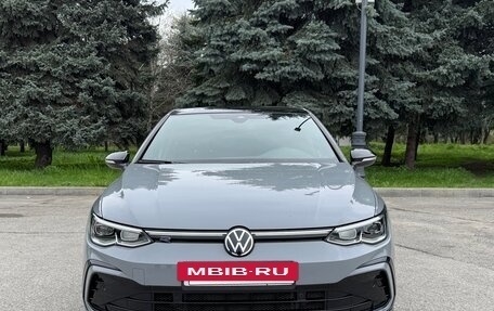Volkswagen Golf VIII, 2022 год, 2 650 000 рублей, 7 фотография