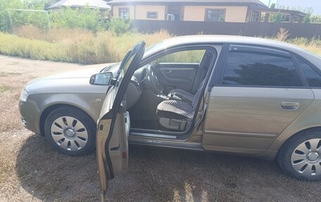 Audi A4, 2005 год, 680 000 рублей, 10 фотография