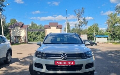 Volkswagen Touareg III, 2013 год, 1 890 000 рублей, 1 фотография