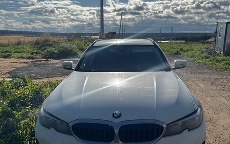BMW 3 серия, 2020 год, 2 600 000 рублей, 1 фотография
