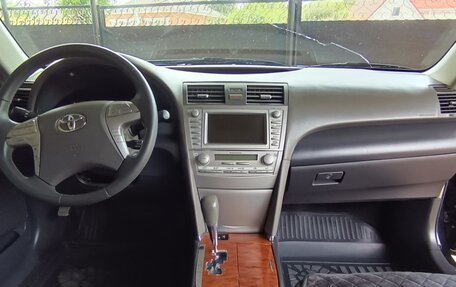 Toyota Camry, 2009 год, 1 100 000 рублей, 16 фотография