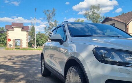 Volkswagen Touareg III, 2013 год, 1 890 000 рублей, 2 фотография