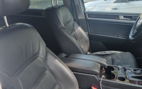 Volkswagen Touareg III, 2013 год, 1 890 000 рублей, 10 фотография