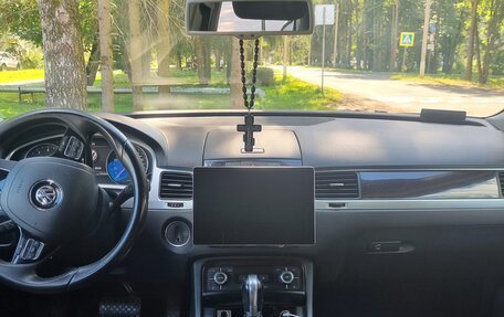 Volkswagen Touareg III, 2013 год, 1 890 000 рублей, 13 фотография