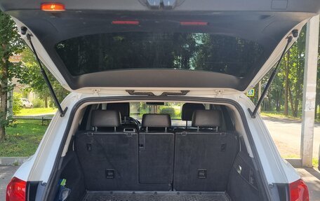 Volkswagen Touareg III, 2013 год, 1 890 000 рублей, 16 фотография