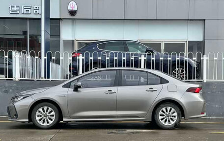 Toyota Corolla, 2023 год, 2 098 000 рублей, 3 фотография