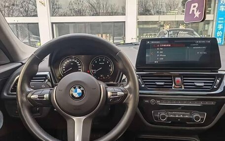 BMW 1 серия, 2022 год, 1 815 000 рублей, 11 фотография