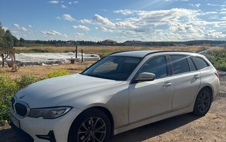 BMW 3 серия, 2020 год, 2 600 000 рублей, 2 фотография