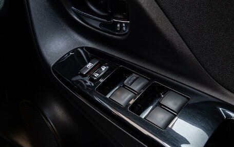 Toyota Vitz, 2019 год, 1 050 000 рублей, 20 фотография