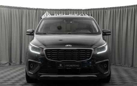 KIA Carnival III, 2020 год, 2 900 000 рублей, 3 фотография