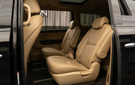 KIA Carnival III, 2020 год, 2 900 000 рублей, 13 фотография