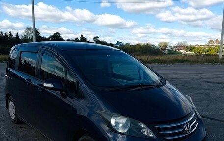 Honda Freed I, 2011 год, 990 000 рублей, 6 фотография