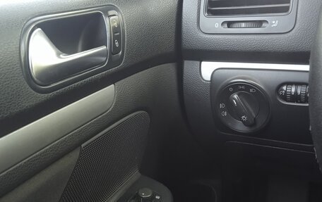 Volkswagen Jetta VI, 2010 год, 470 000 рублей, 8 фотография
