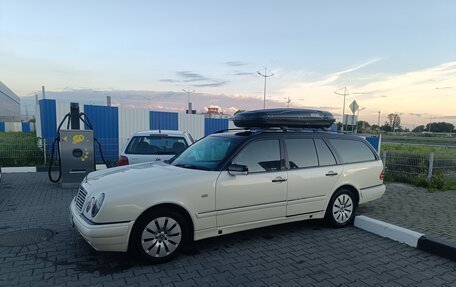 Mercedes-Benz E-Класс, 1996 год, 650 000 рублей, 2 фотография