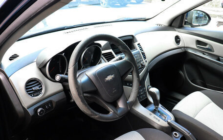 Chevrolet Cruze II, 2011 год, 697 000 рублей, 7 фотография