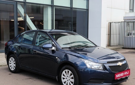 Chevrolet Cruze II, 2011 год, 697 000 рублей, 3 фотография