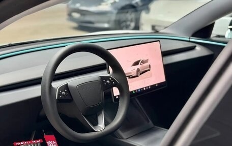 Tesla Model 3 I, 2025 год, 7 366 000 рублей, 11 фотография