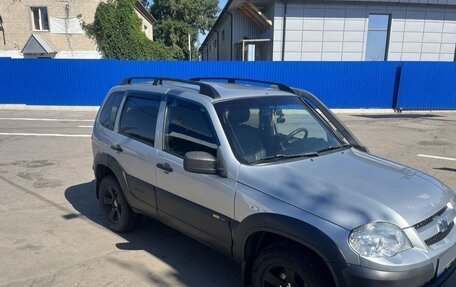 Chevrolet Niva I рестайлинг, 2016 год, 770 000 рублей, 7 фотография