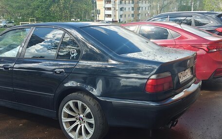 BMW 5 серия, 1998 год, 750 000 рублей, 3 фотография