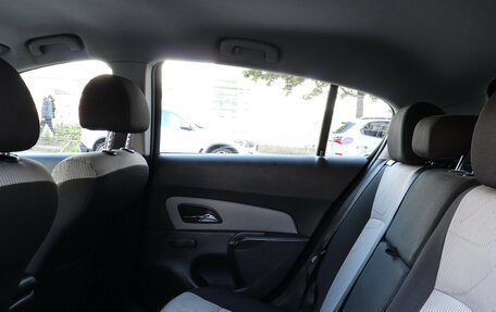 Chevrolet Cruze II, 2012 год, 649 000 рублей, 10 фотография