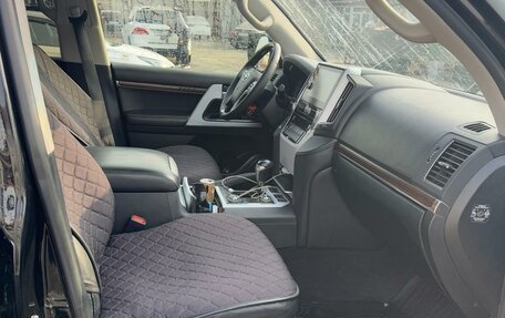 Toyota Land Cruiser 200, 2015 год, 5 750 000 рублей, 4 фотография