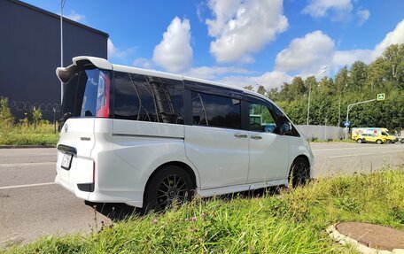 Honda Stepwgn IV, 2017 год, 1 650 000 рублей, 12 фотография