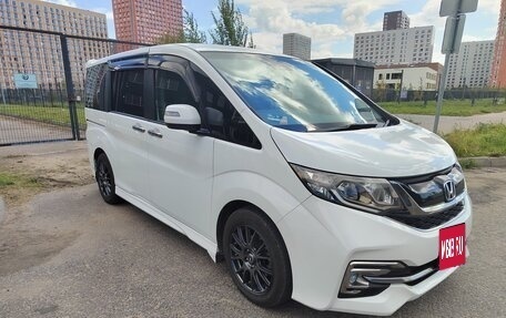 Honda Stepwgn IV, 2017 год, 1 650 000 рублей, 5 фотография