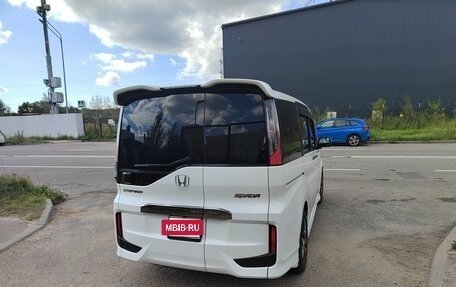 Honda Stepwgn IV, 2017 год, 1 650 000 рублей, 8 фотография