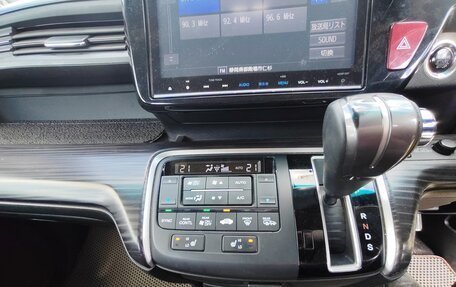 Honda Stepwgn IV, 2017 год, 1 650 000 рублей, 20 фотография