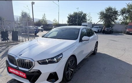 BMW 5 серия, 2025 год, 7 700 000 рублей, 4 фотография