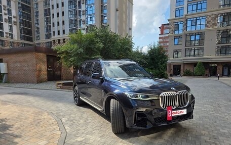 BMW X7, 2021 год, 10 300 000 рублей, 2 фотография