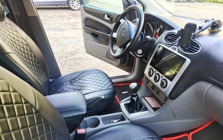 Ford Focus II рестайлинг, 2009 год, 380 000 рублей, 17 фотография